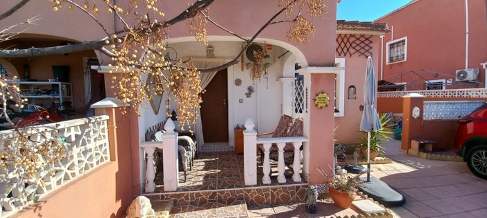 Image No.5-3 Bed Property for sale