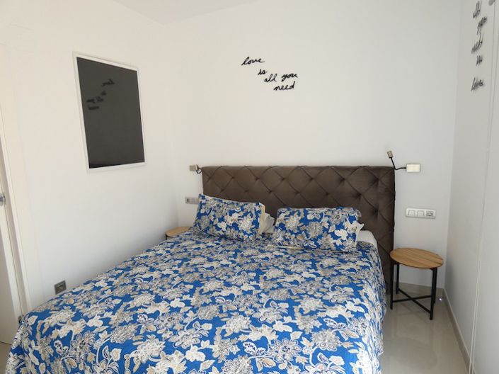 Image No.22-3 Bed Villa for sale