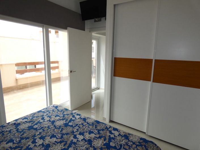 Image No.28-3 Bed Villa for sale