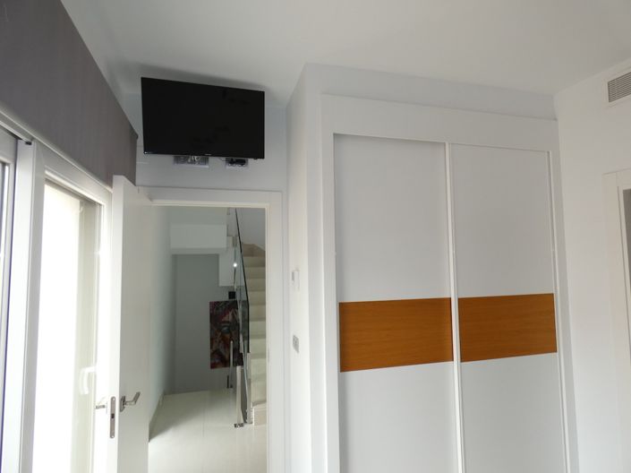 Image No.29-3 Bed Villa for sale