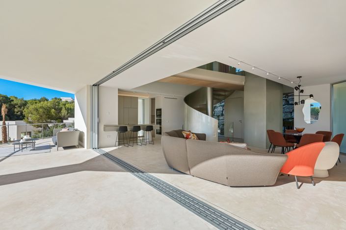 Image No.6-3 Bed Villa for sale