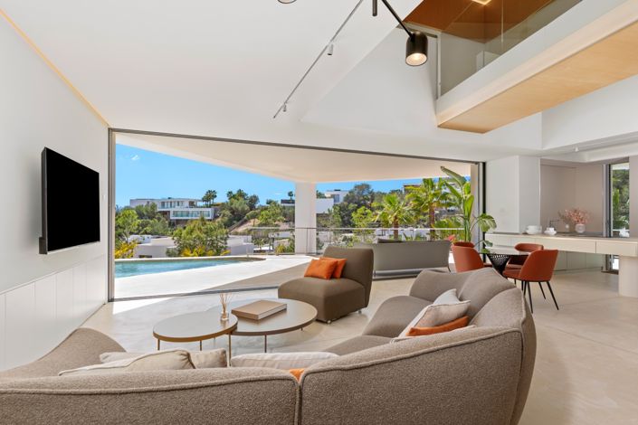 Image No.8-3 Bed Villa for sale