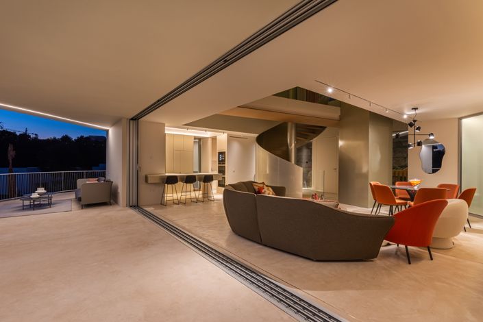 Image No.9-3 Bed Villa for sale