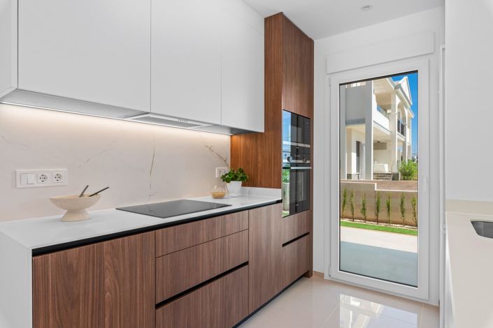 Image No.8-2 Bed Apartment for sale