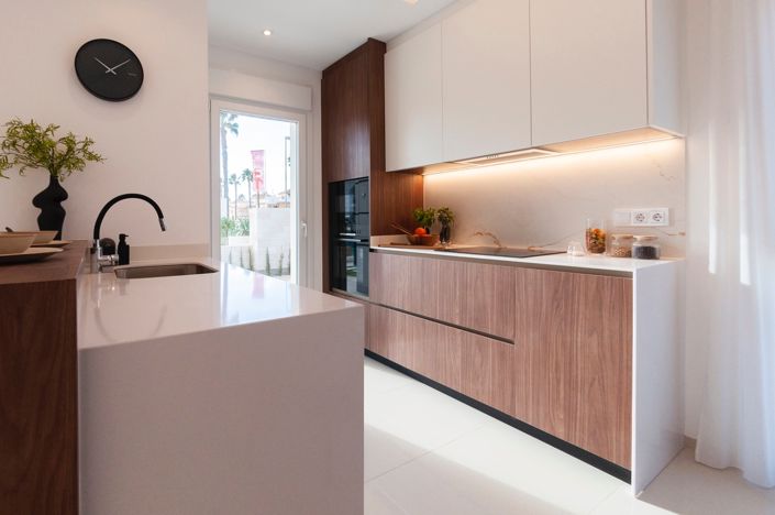 Image No.10-2 Bed Apartment for sale