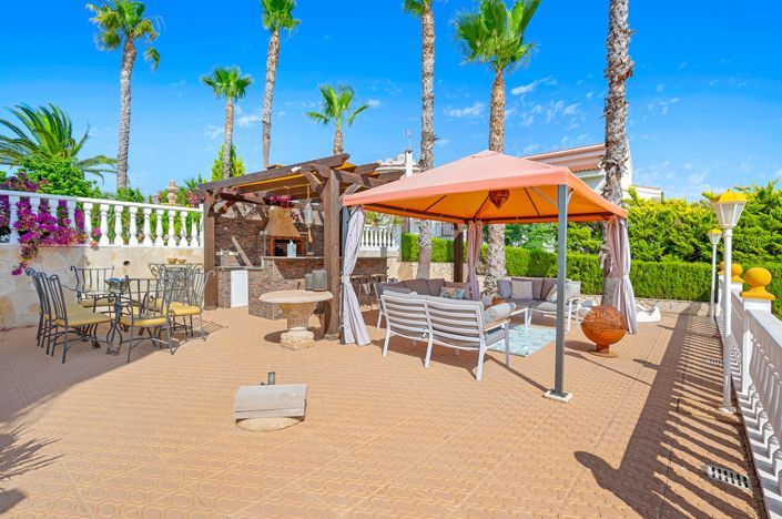 Image No.46-5 Bed Villa for sale