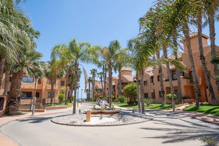 Image No.40-3 Bed Apartment for sale