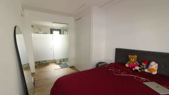 Image No.12-2 Bed Apartment for sale