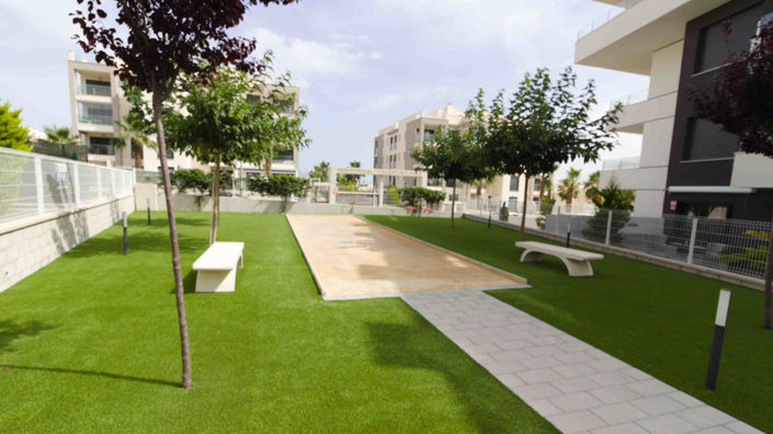 Image No.33-2 Bed Apartment for sale