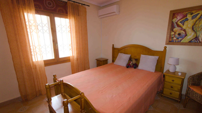 Image No.26-5 Bed Villa for sale