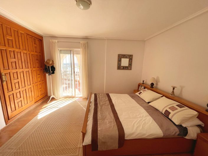 Image No.17-5 Bed Villa for sale