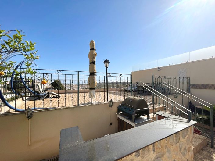 Image No.30-5 Bed Villa for sale