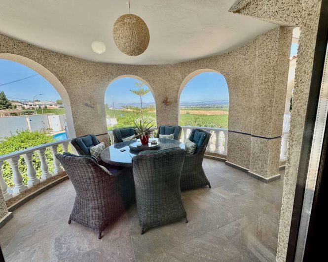 Image No.15-5 Bed Villa for sale