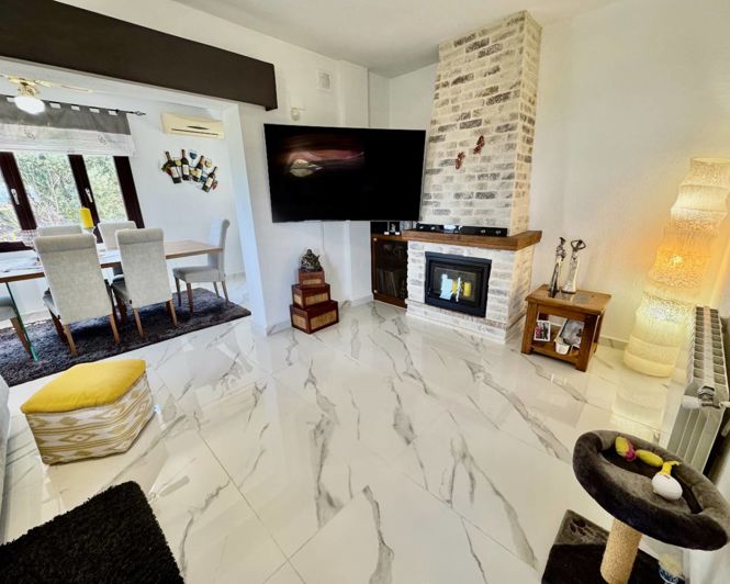 Image No.4-5 Bed Villa for sale