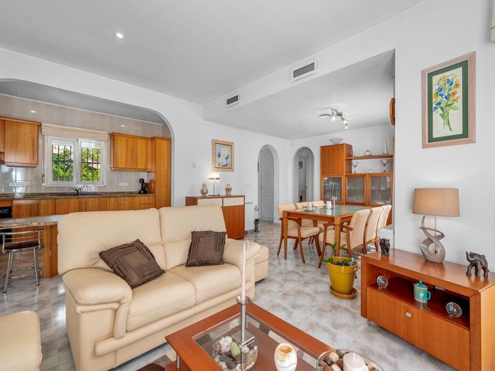 Image No.14-5 Bed Villa for sale