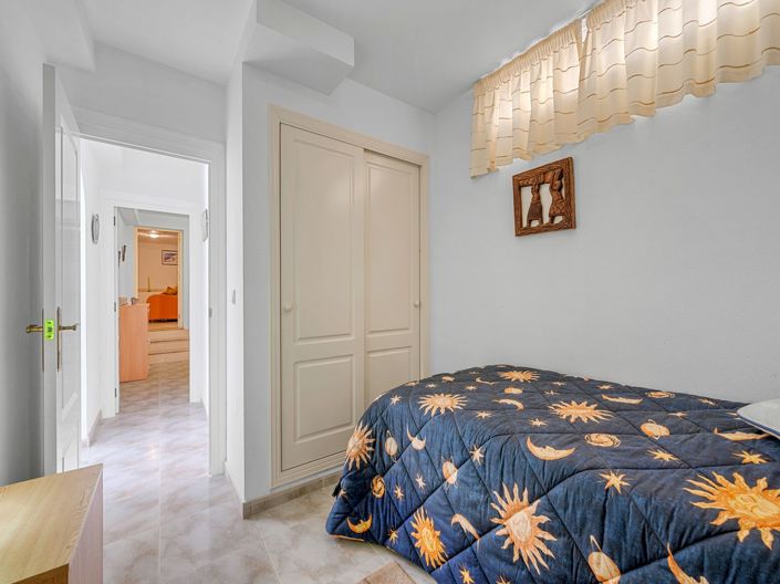 Image No.37-5 Bed Villa for sale