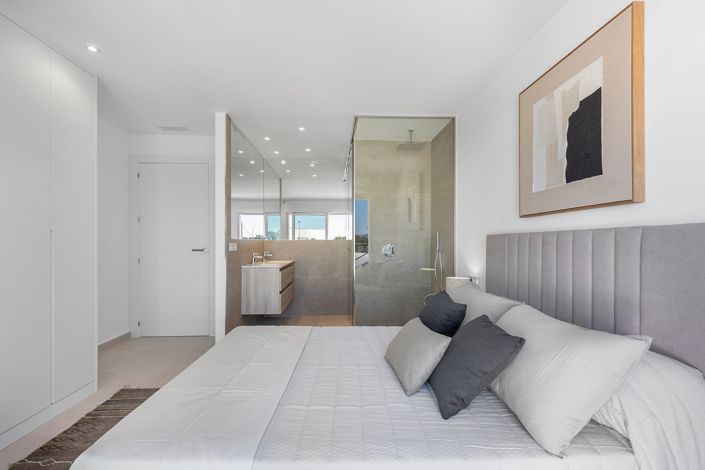 Image No.41-3 Bed Bungalow for sale