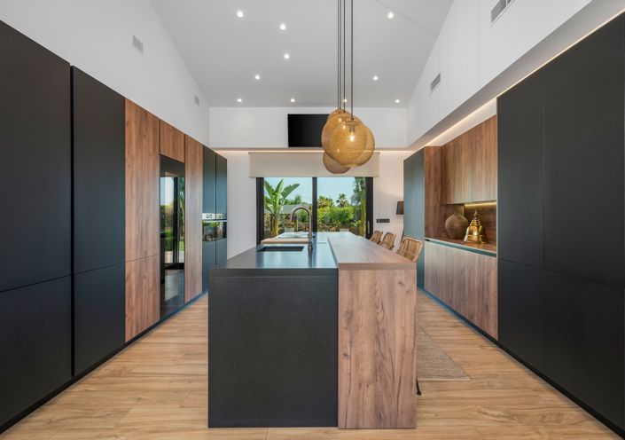 Image No.21-5 Bed Villa for sale