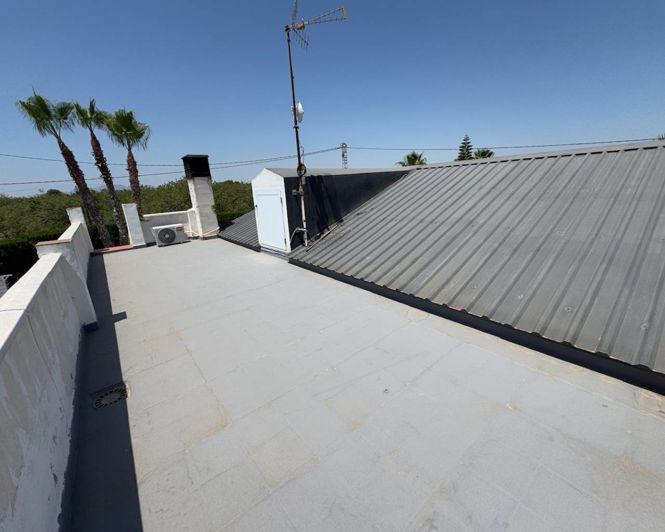 Image No.38-3 Bed Country Property for sale