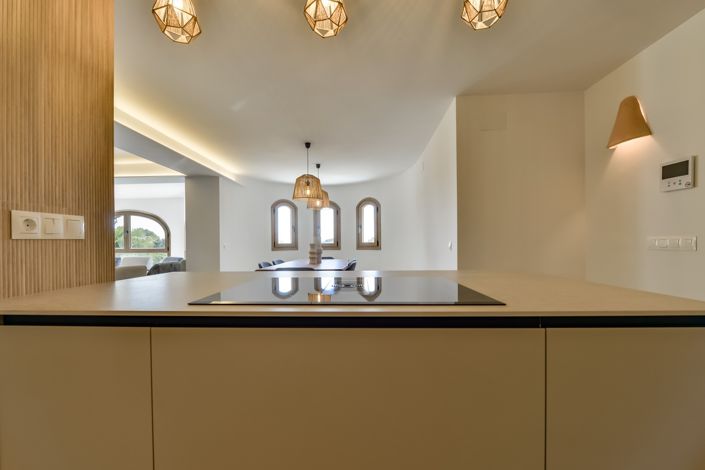 Image No.34-5 Bed Chalet for sale