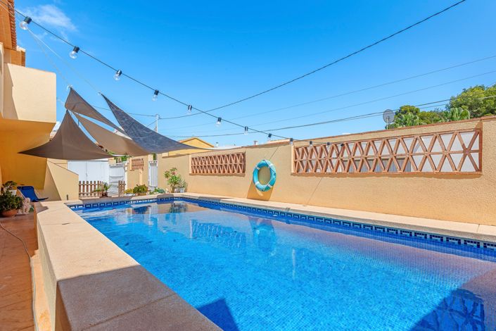 Image No.35-5 Bed Villa for sale