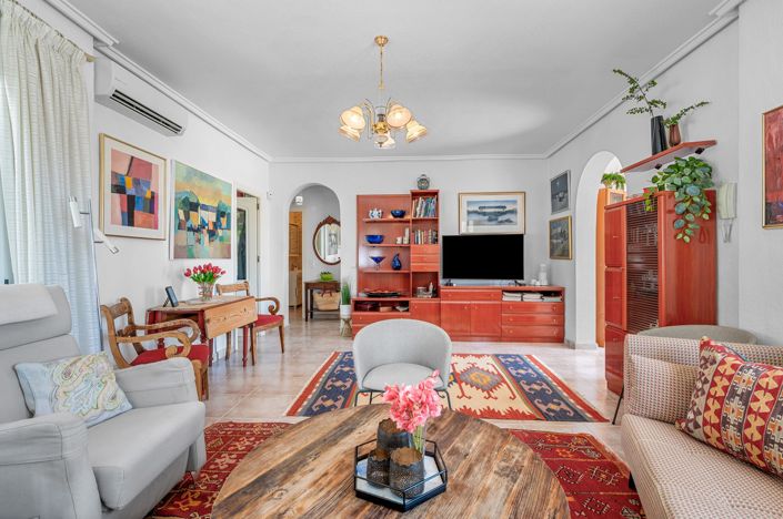 Image No.14-3 Bed Villa for sale