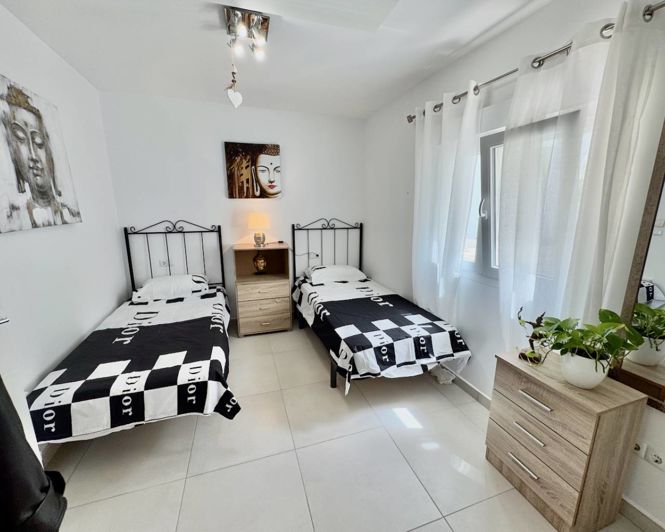 Image No.14-6 Bed Villa for sale