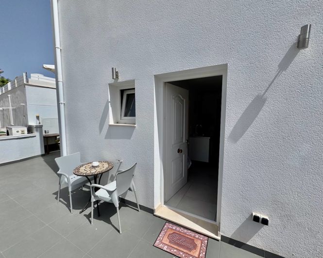 Image No.20-6 Bed Villa for sale