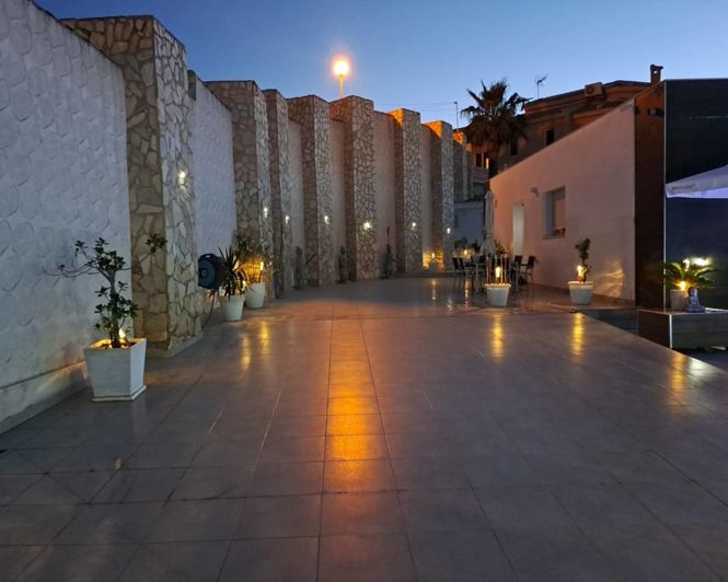 Image No.34-6 Bed Villa for sale