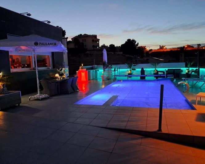 Image No.35-6 Bed Villa for sale