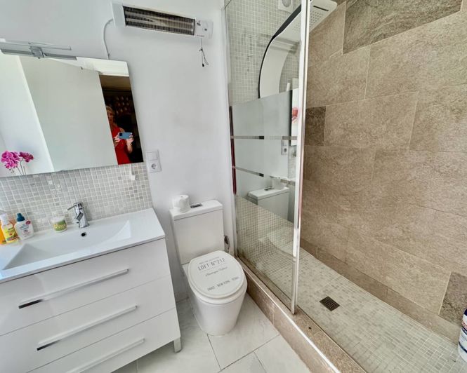 Image No.37-6 Bed Villa for sale