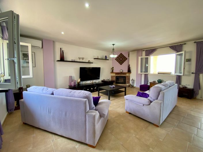 Image No.5-3 Bed Villa for sale