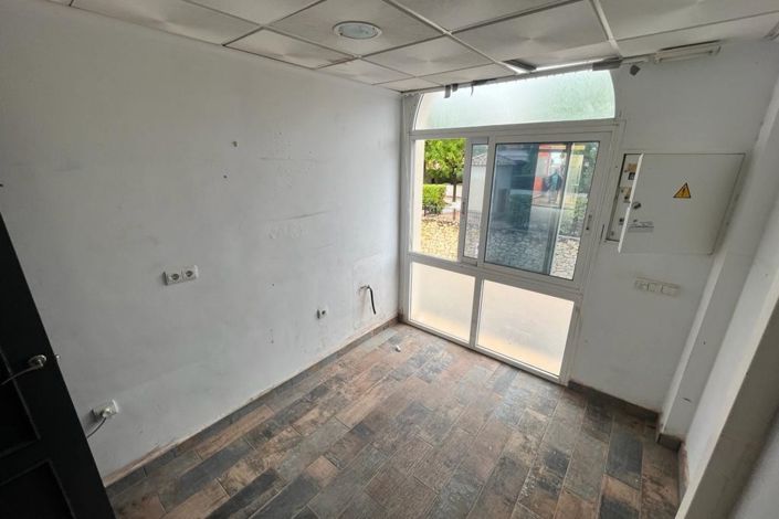 Image No.11-Commercial à vendre à Algorfa