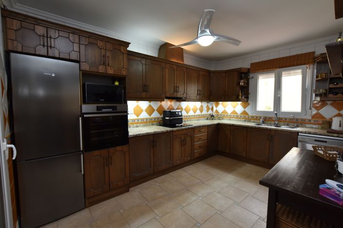 Image No.11-3 Bed Villa for sale