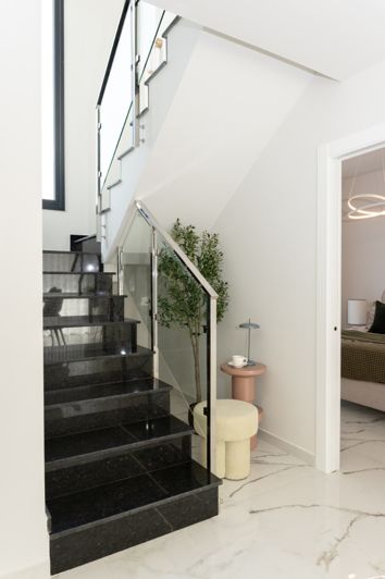 Image No.30-3 Bed Villa for sale