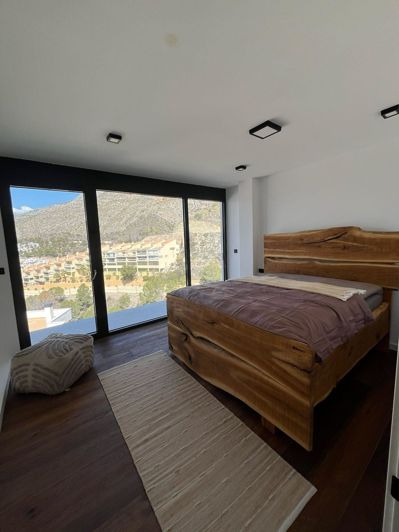 Image No.36-4 Bed Villa for sale