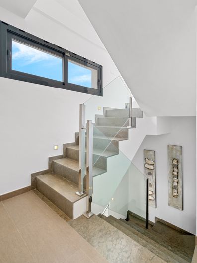 Image No.23-3 Bed Villa for sale