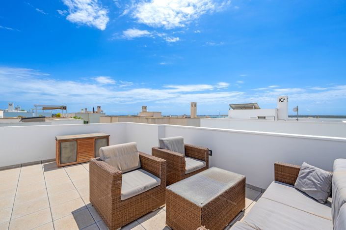 Image No.26-3 Bed Villa for sale