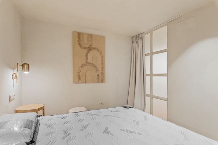 Image No.28-2 Bed Apartment for sale