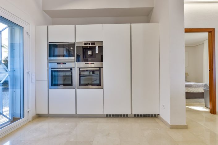 Image No.29-8 Bed Villa for sale