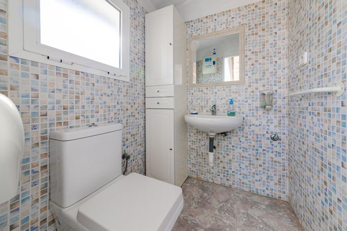 Image No.26-6 Bed Villa for sale