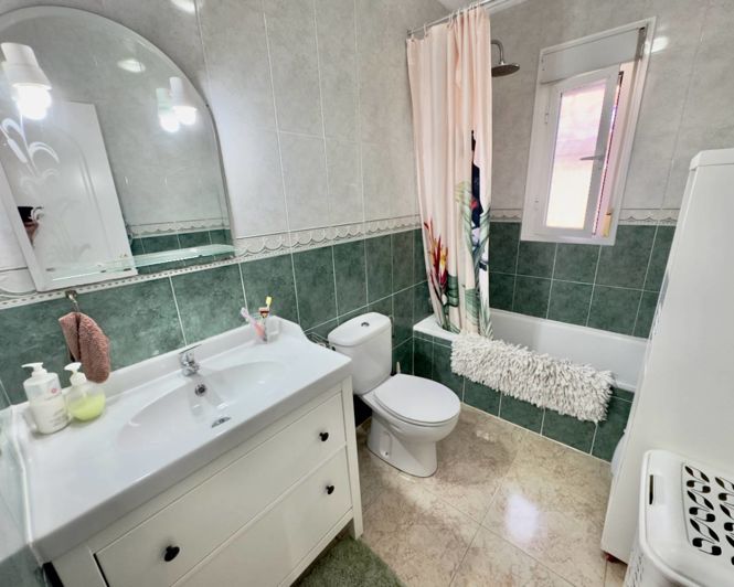 Image No.10-3 Bed Villa for sale