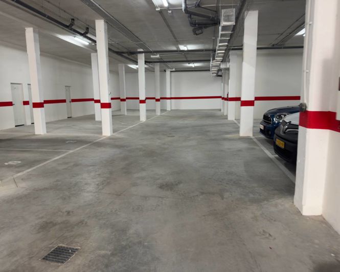 Image No.21-3 Bed Apartment for sale