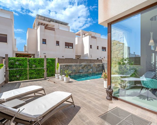 Image No.32-3 Bed Villa for sale