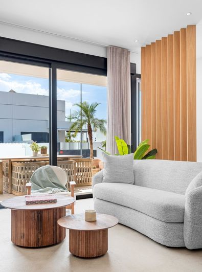 Image No.15-3 Bed Townhouse for sale