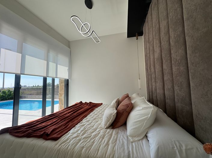 Image No.14-3 Bed Villa for sale