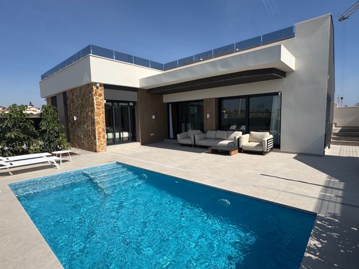 Image No.2-3 Bed Villa for sale
