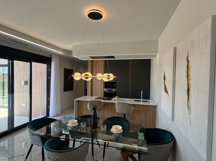 Image No.3-3 Bed Villa for sale