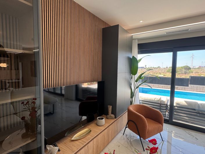 Image No.5-3 Bed Villa for sale