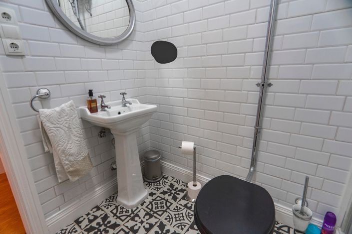 Image No.57-6 Bed Villa for sale